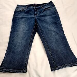Chaps Ladies Denim Capri's Size 12 Petite Cotton Polyester Medium Wash Denim